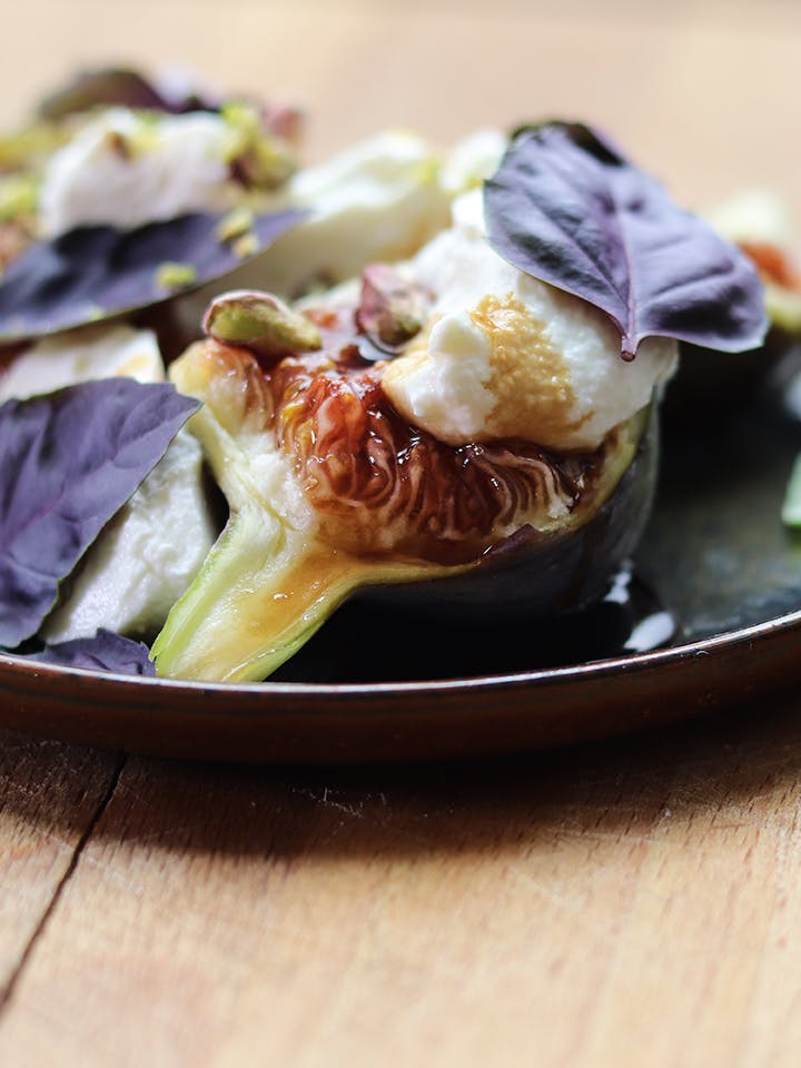 Recipe Fig Caprese Salad